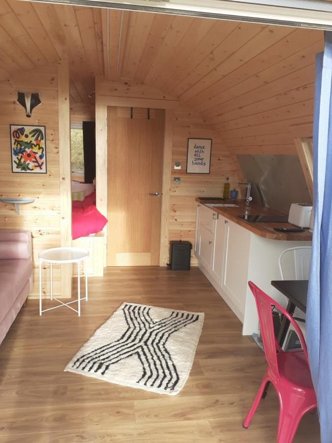 ホテル The Sleepy Crofter Glamping - Achiltibuie エクステリア 写真